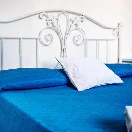 Terrazza Lungomare, E Sei In Spiaggia... דירה