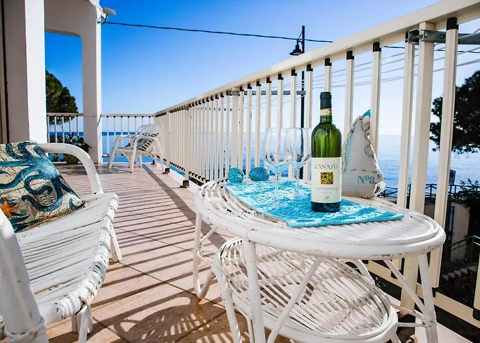 شقة Terrazza Lungomare, E Sei In Spiaggia...