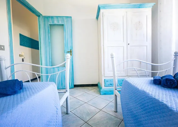 Terrazza Lungomare, E Sei In Spiaggia... كالا غونوني